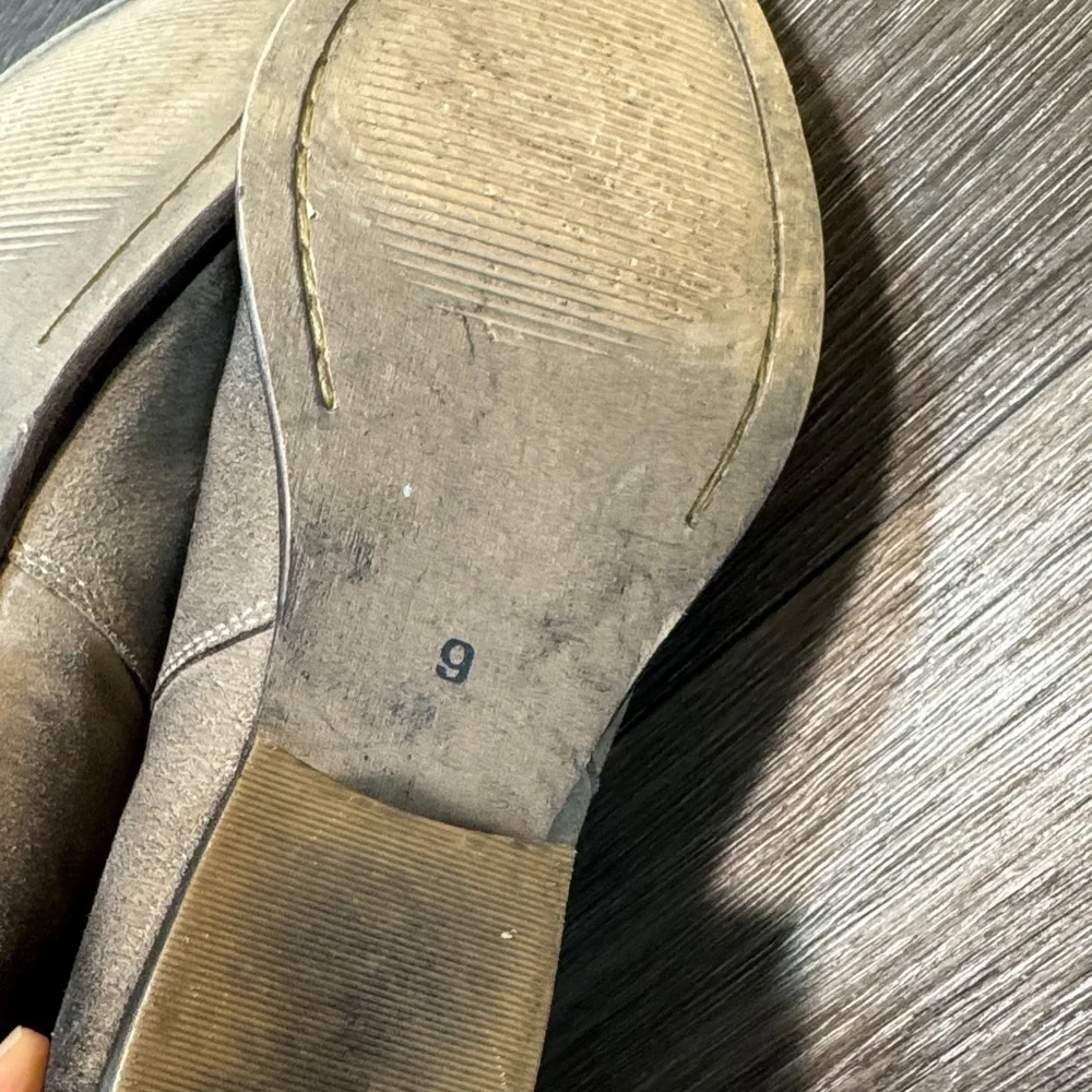 Diba Tan Ankle Booties woman’s size 9 (s193)